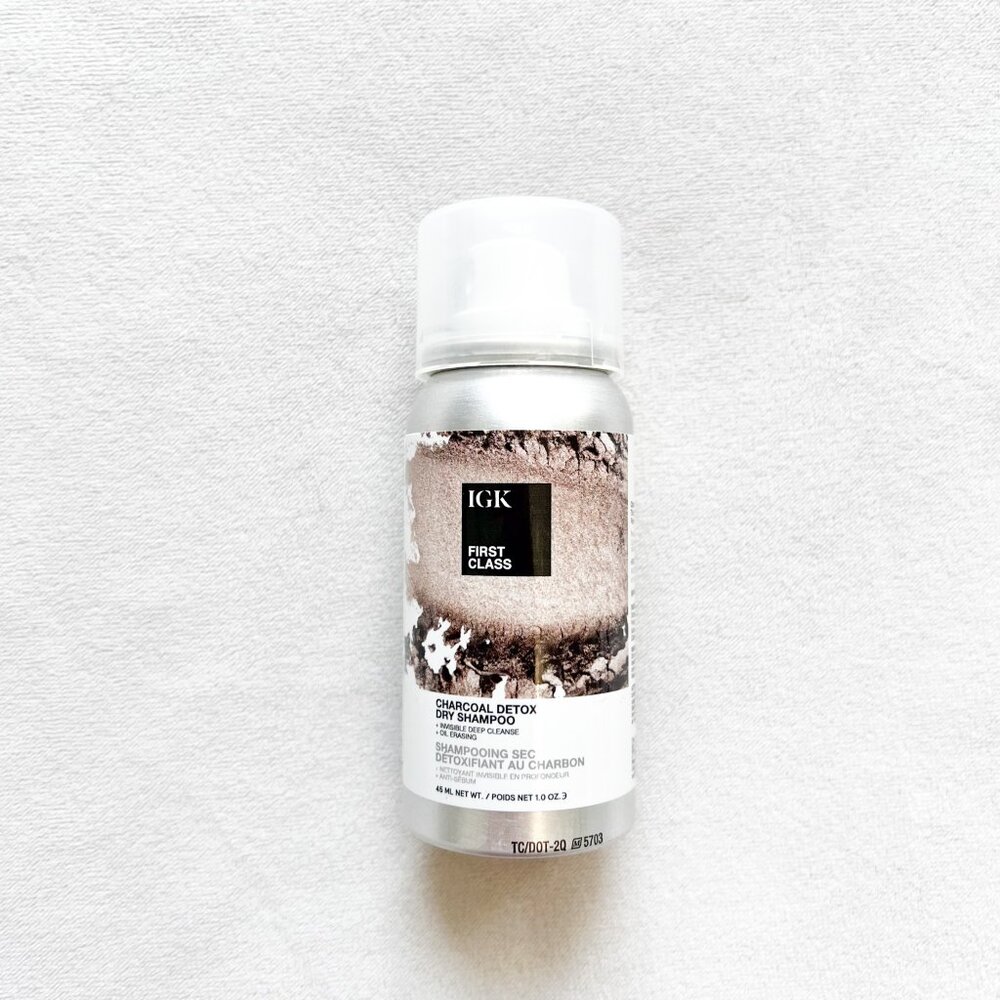 IGK First Class Charcoal Detox Dry Shmpoo